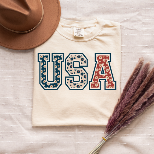 Patriotic USA Retro Flowers
